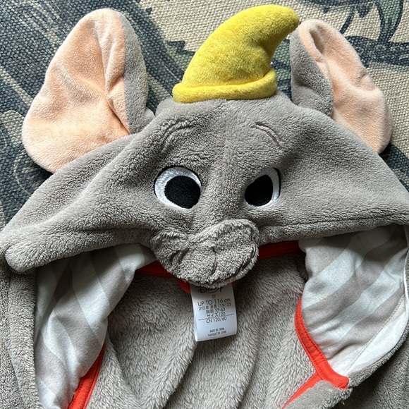 Disney Dumbo Bath Robe 5T - Picture 2 of 5